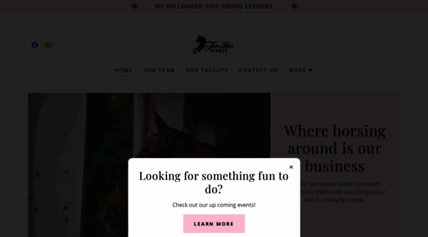 twinlakestables.com