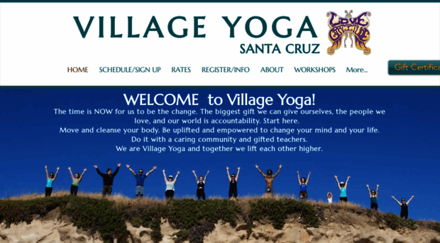 villageyogasantacruz.com