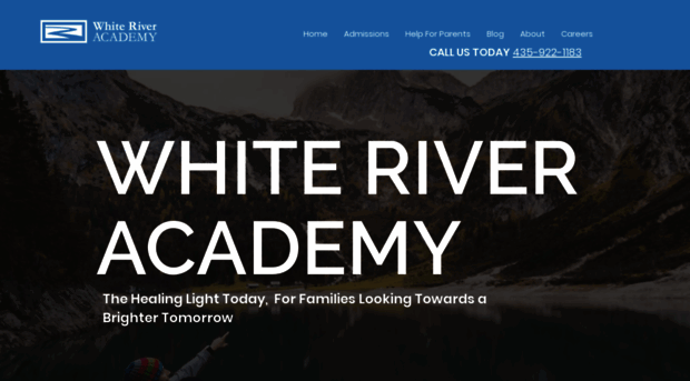 whiteriveracademy.com