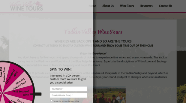 yadkinwinetours.com