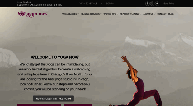 yoganowchicago.com